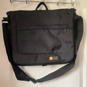 NWOT Case logic laptop bag . 10/10